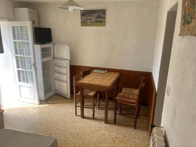 Villa Mas Du Prescondu Mirabel-aux-Baronnies Esterno foto
